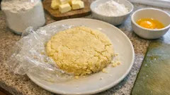 Easy buttery sweet shortcrust pastry for tarts